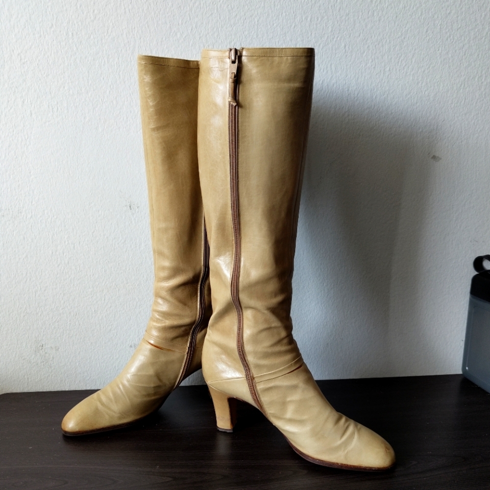 Vintage Salvatore Ferragamo Leather boots